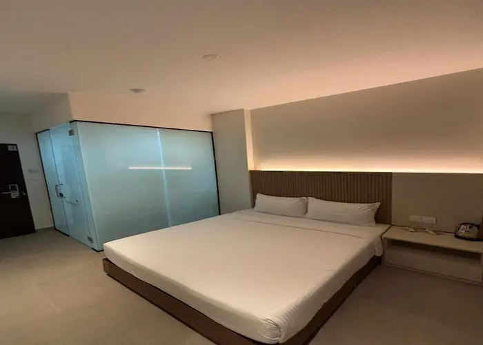 Coastline Hotel 6 Avenue Portdickson